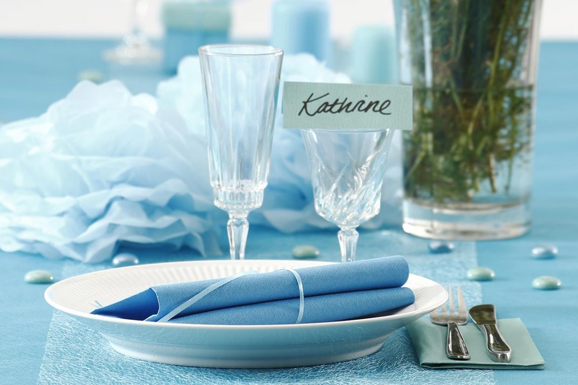 Gör konfirmationen personlig med dekorationer och dukning