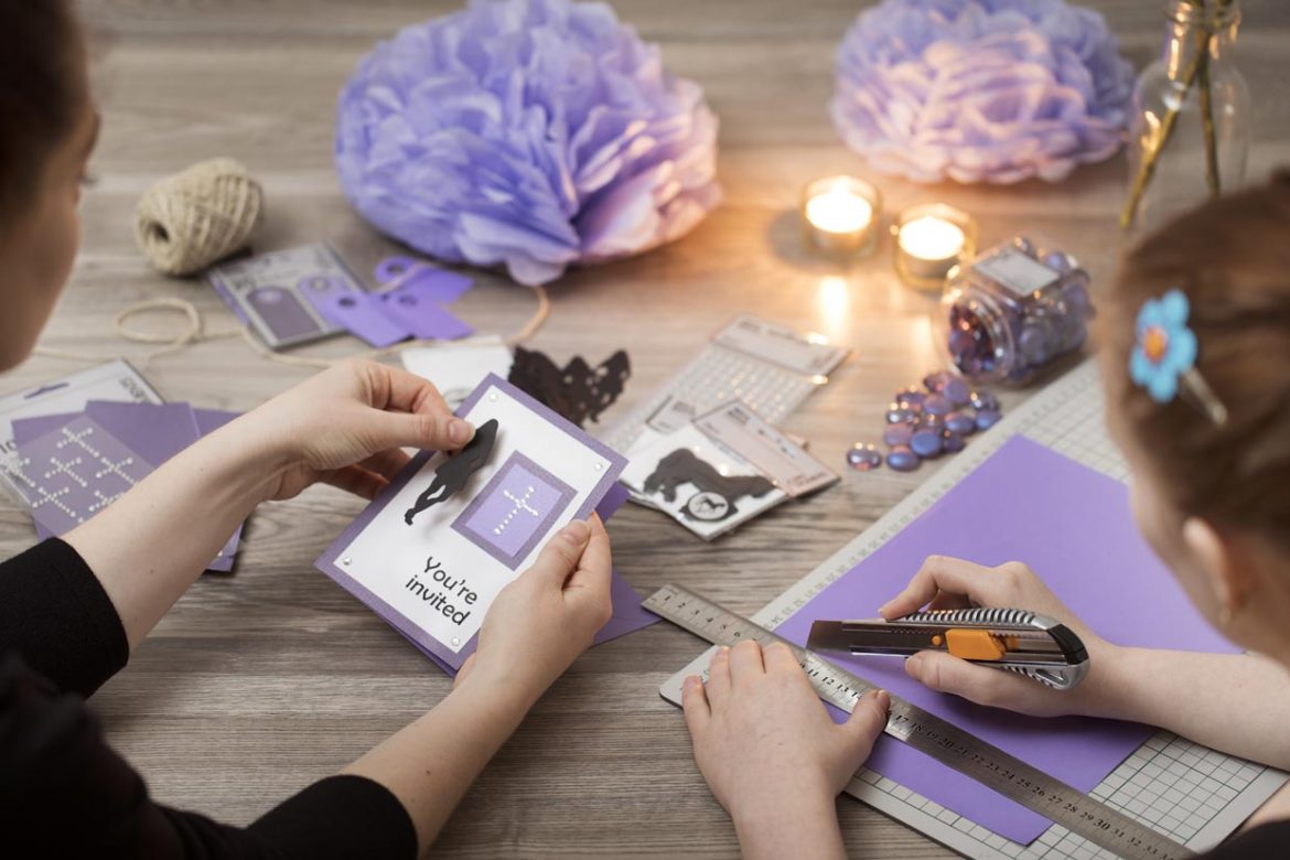 Gör egna konfirmationsinbjudningar